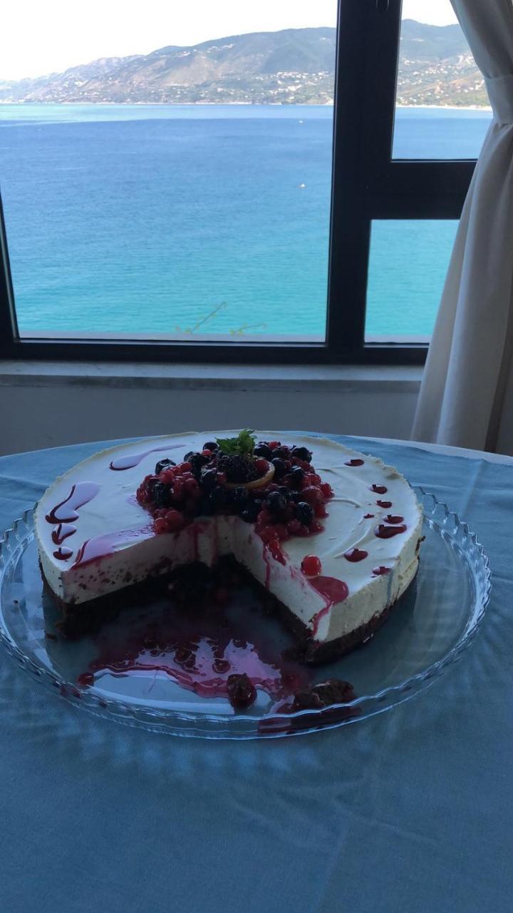 Hotel 帕利努罗 外观 照片